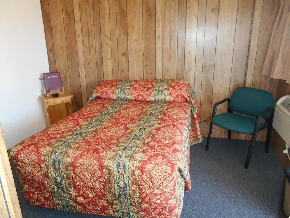 Super Saver Inn Шеридан Экстерьер фото